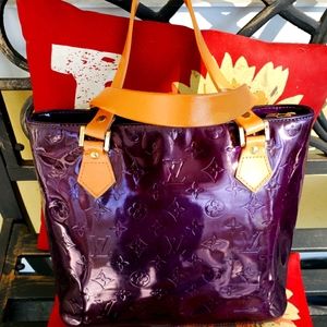 AUTHENTIC LOUIS VUITTON BAG